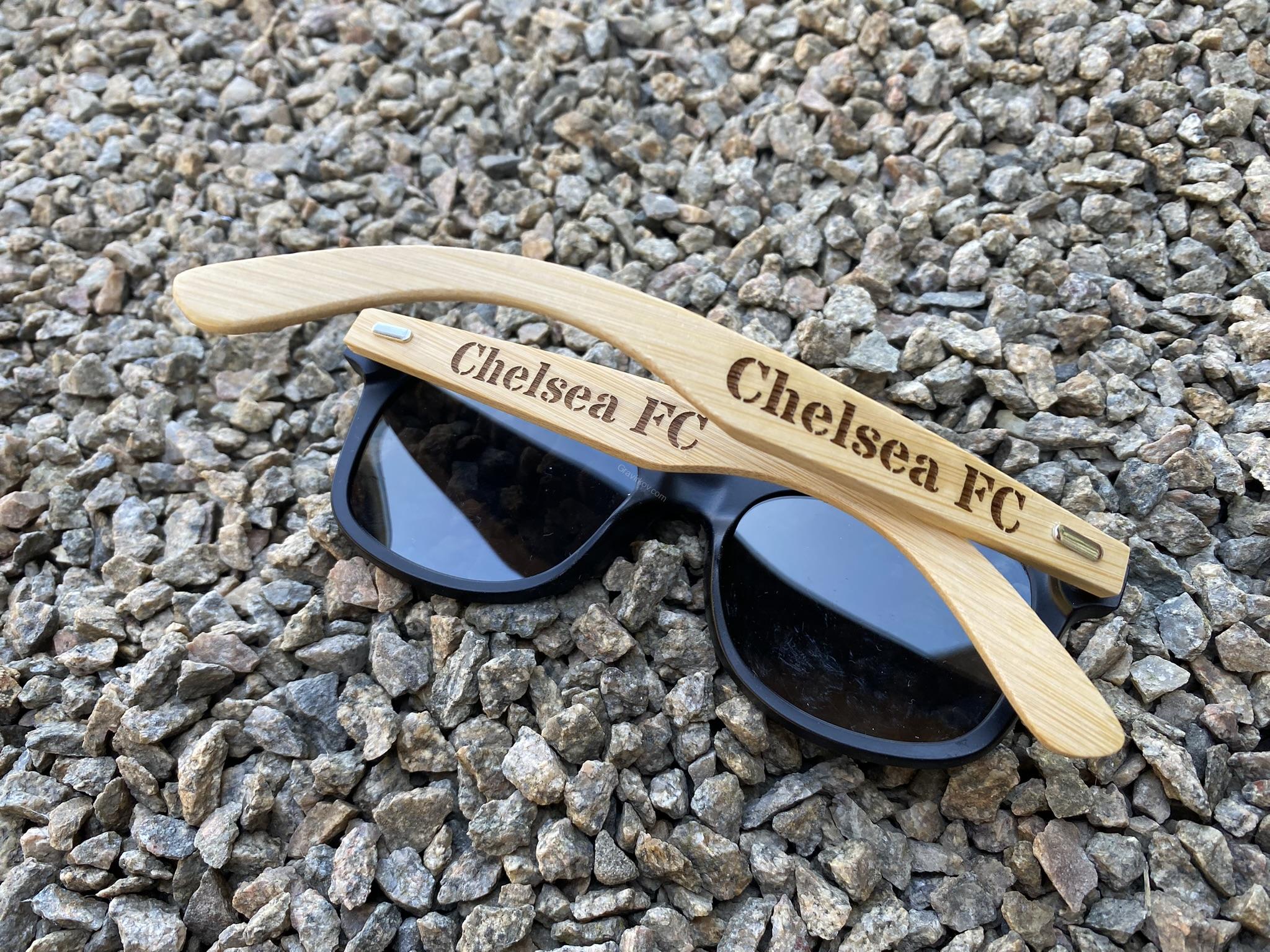 Gravírované sluneční brýle 