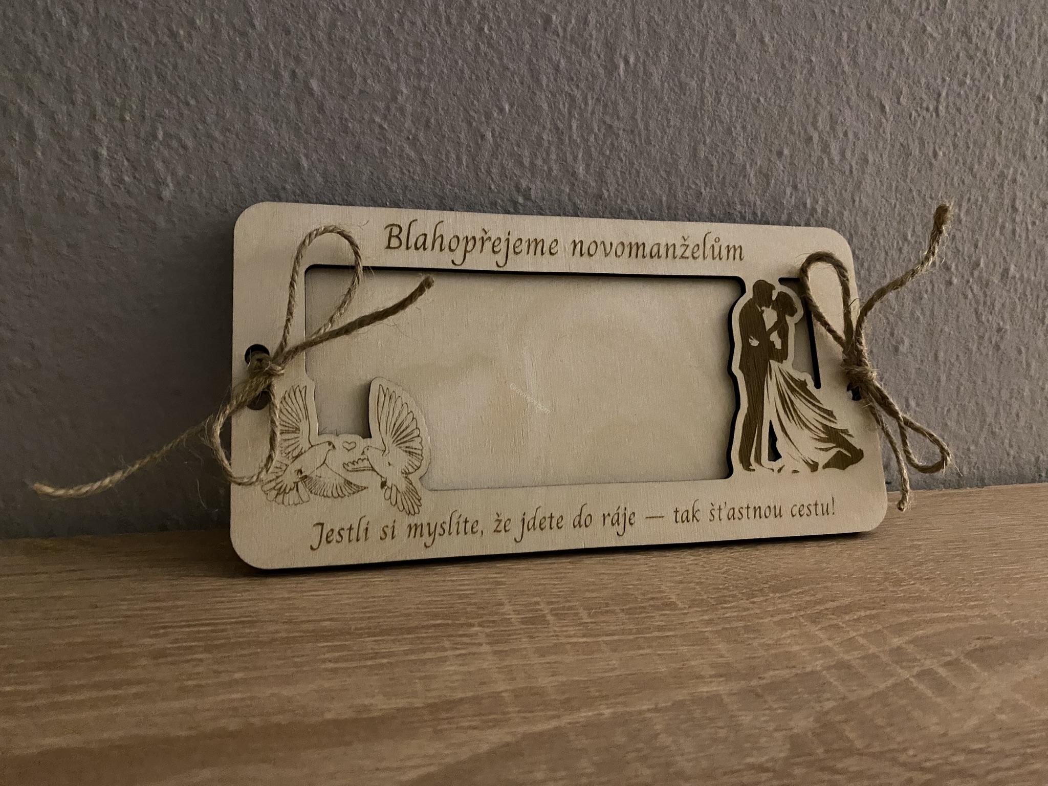 Dřevěné přání na bankovky - ke svatbě 01