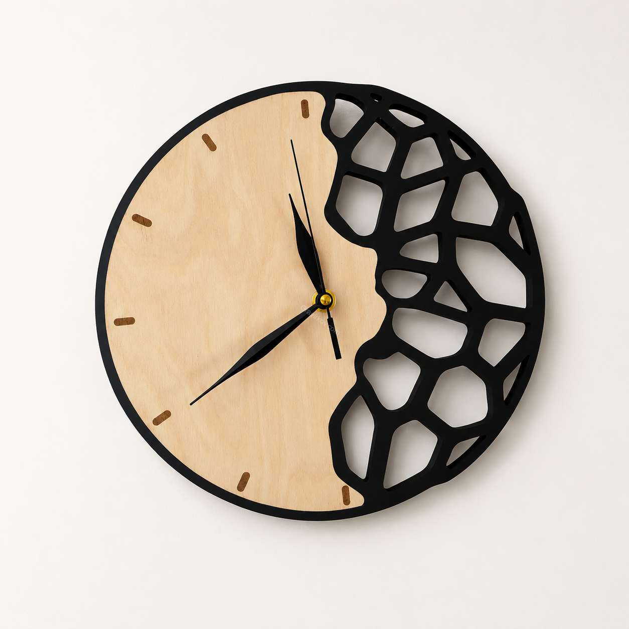 Designové nástěnné hodiny WOOD GEO – březová překližka & 3D tisk