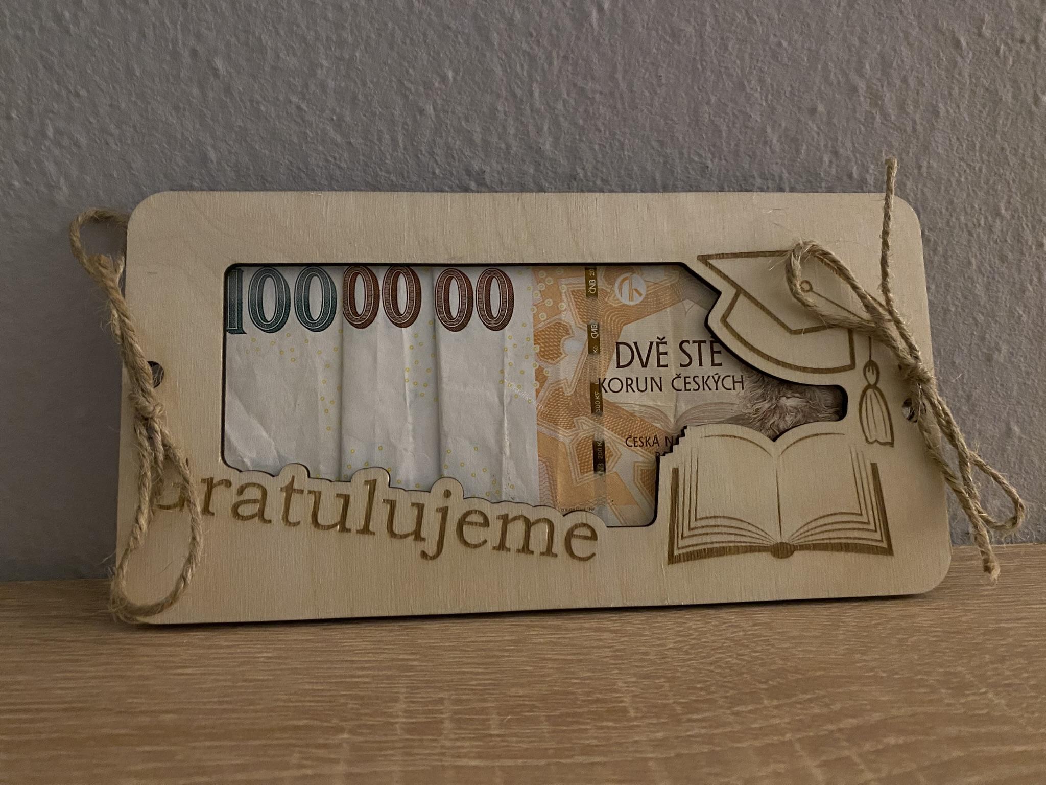 Dřevěné přání na bankovky - k ukončení školy