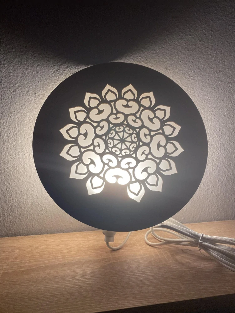 Lampa mandala