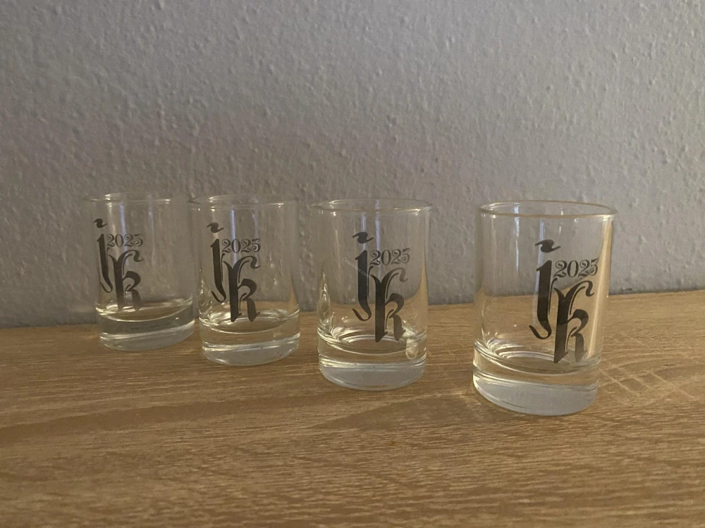 Gravírovaný panák - 1 ks