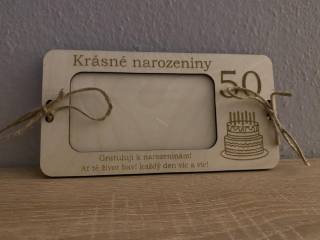 Dřevěné přání na bankovky - k narozeninám 02
